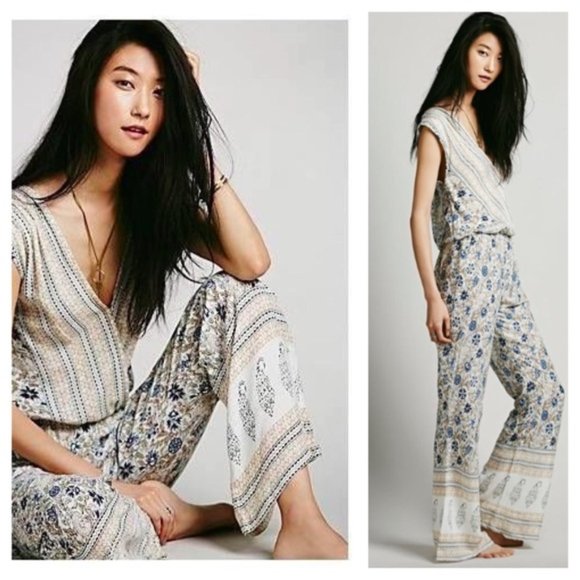 Free People Jens P Booty Island Fever Boho Jumper - Picture 2 of 4